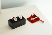 Load image into Gallery viewer, Baseball Seam Cufflinks
