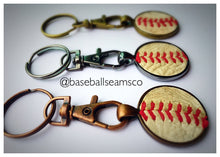 Load image into Gallery viewer, Baseball Seam Keychain
